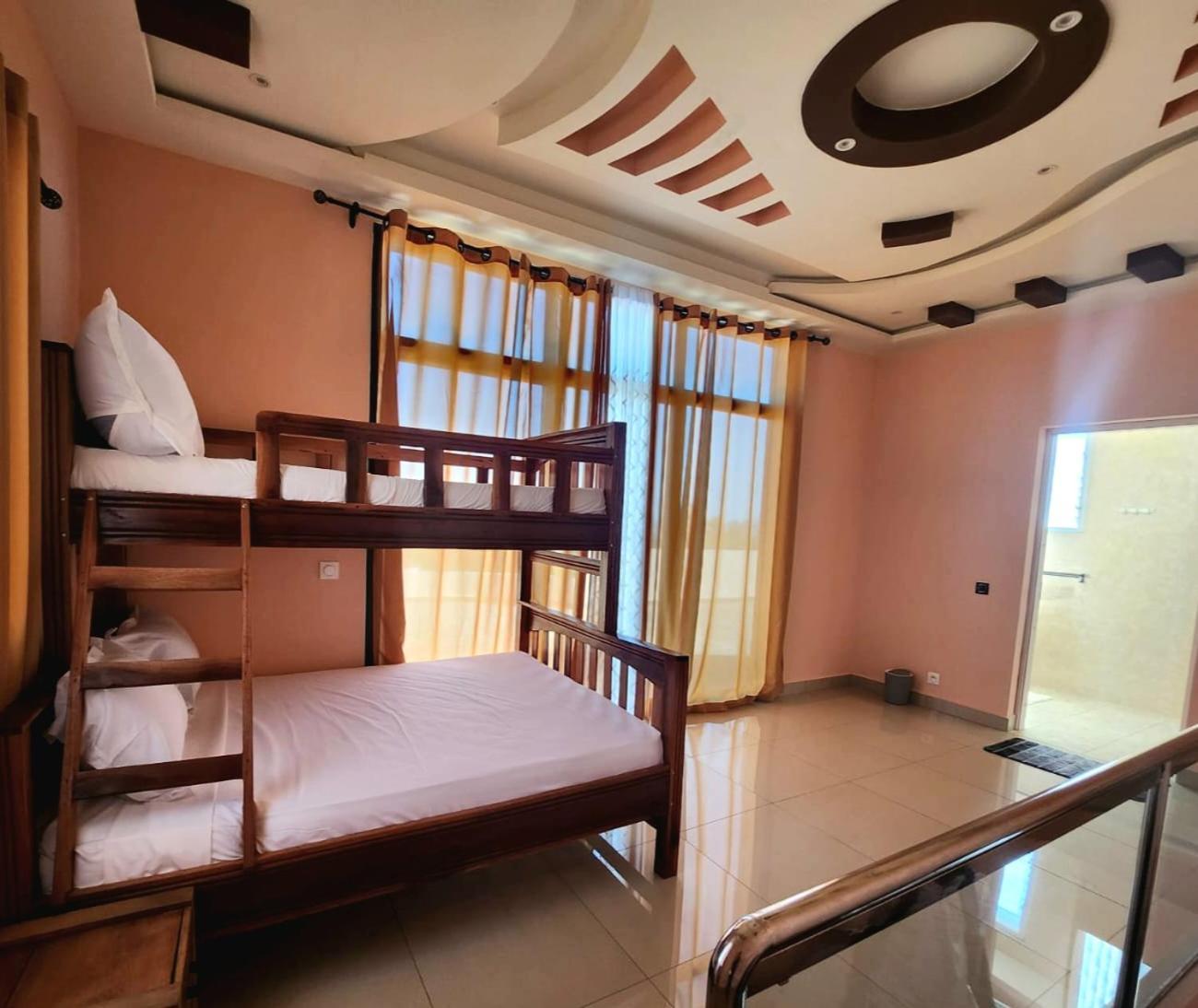 Ocean Heaven Hotel Mahajanga Kültér fotó